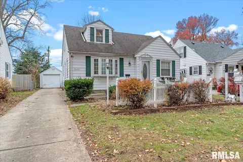 2405 S State St, Springfield, IL 62704 photo 2
