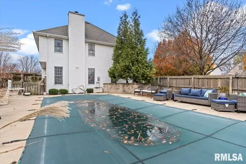 Exterior - 4532 Greenbriar Dr, Springfield, IL 62711 photo 16 of 16
