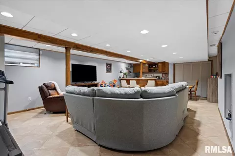 Other - 4532 Greenbriar Dr, Springfield, IL 62711 photo 8 of 12