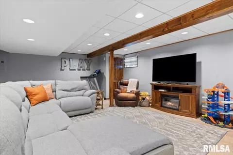 Other - 4532 Greenbriar Dr, Springfield, IL 62711 photo 10 of 12