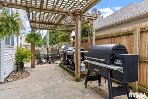 Other - 4532 Greenbriar Dr, Springfield, IL 62711 photo 11 of 12
