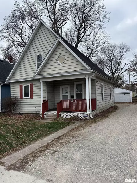2171 S 14th St, Springfield, IL 62703
