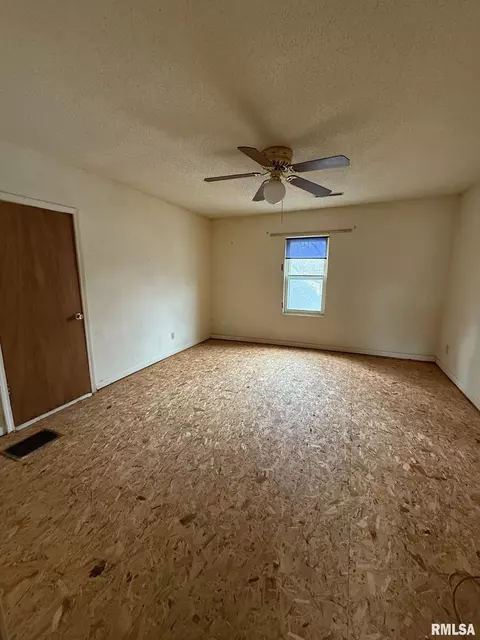 2171 S 14th St, Springfield, IL 62703 photo 12