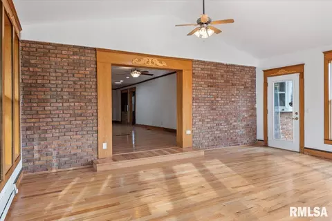3016 E Lake Shore Dr, Springfield, IL 62707 photo 13