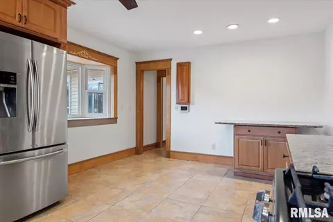 3016 E Lake Shore Dr, Springfield, IL 62707 photo 18