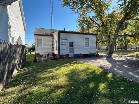 407 Dawson St, Springfield, IL 62702 photo 17
