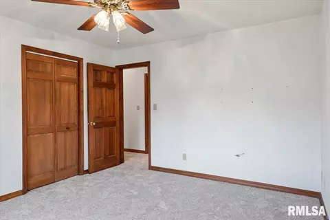 2009 Montague Dr, Springfield, IL 62702 photo 22