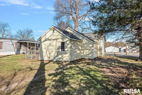 375 E Washington St, Greenview, IL 62642 photo 20