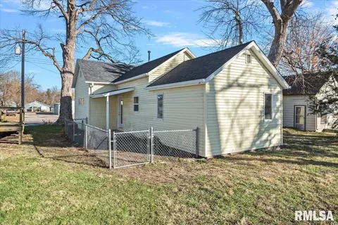 375 E Washington St, Greenview, IL 62642 photo 18