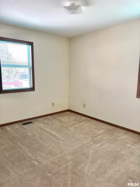 3137 Camereigh Dr, Springfield, IL 62707 photo 27