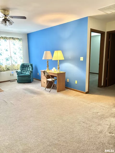 3137 Camereigh Dr, Springfield, IL 62707 photo 7
