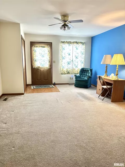 3137 Camereigh Dr, Springfield, IL 62707 photo 5