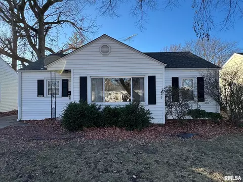 2321 S Spring St, Springfield, IL 62704