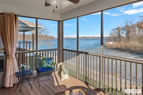 9 Waters Edge Blvd, Springfield, IL 62712 photo 18