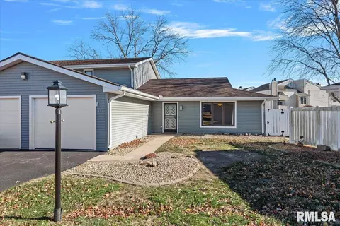 48 Brookside Pl, Springfield, IL 62704