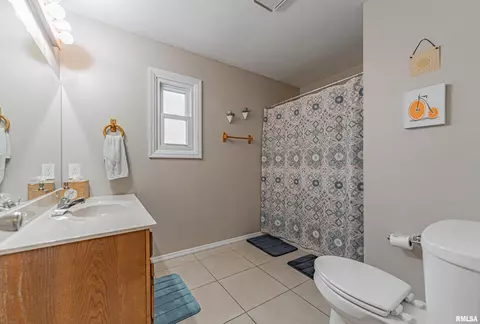 36 Gloucester Cir, Bloomington, IL 61704 photo 38