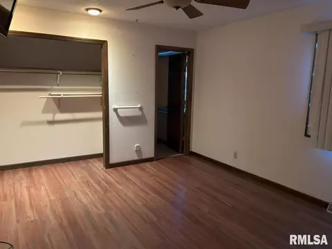 17 Dell Dr, Springfield, IL 62712 photo 10