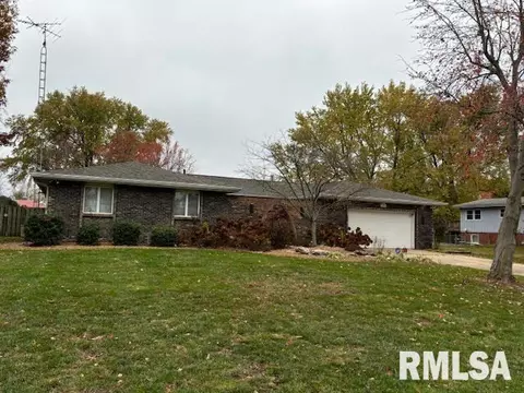 17 Dell Dr, Springfield, IL 62712