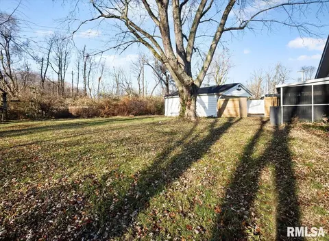 Exterior - 41 Coachlight Ct, Springfield, IL 62703 photo 5 of 5