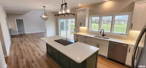 Kitchen - 5216 Wildcat Run, Springfield, IL 62711 photo 5 of 9