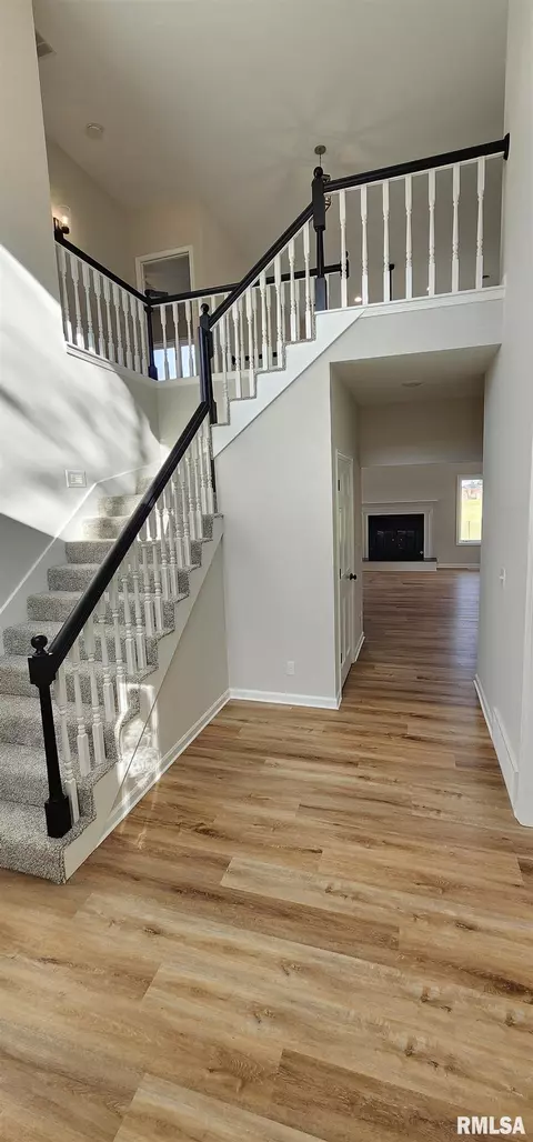 Entry Way - 5216 Wildcat Run, Springfield, IL 62711 photo 1 of 7
