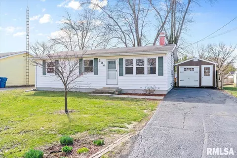 204 Mayden Ave, Springfield, IL 62707