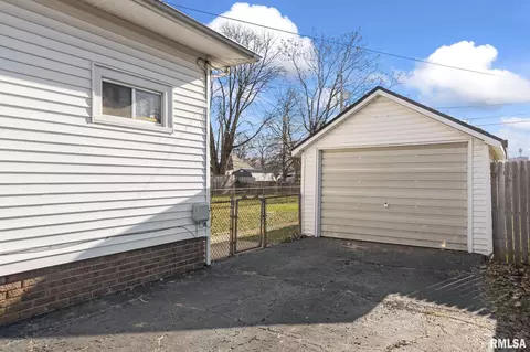 1606 E Watch Ave, Springfield, IL 62702 photo 33