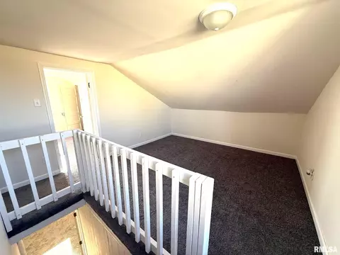 Bedroom - 121 N Rangeline, Lima, IL 62348 photo 2 of 4