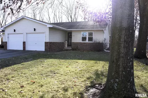 3355 Rawlings Dr, Springfield, IL 62704