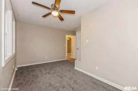 Bedroom - 2329 S 11th St, Springfield, IL 62703 photo 5 of 6