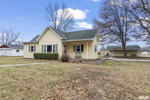 964 W Fisher Rd, Cantrall, IL 62625