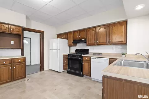 451 W Vine St, Springfield, IL 62704 photo 14