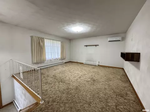 Living - 200 E Franklin St, Henderson, IL 61439 photo 1 of 5