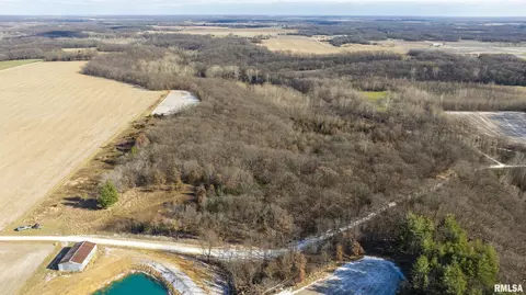 000 Williams Creek Rd, Augusta, IL 62311