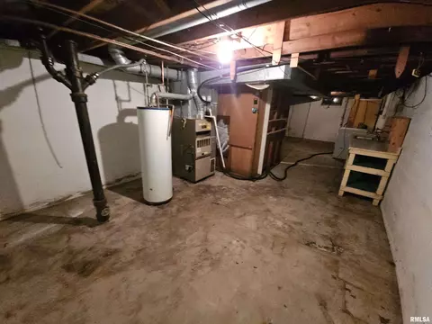 Other - 1713 W Iles Ave, Springfield, IL 62704 photo 7 of 9