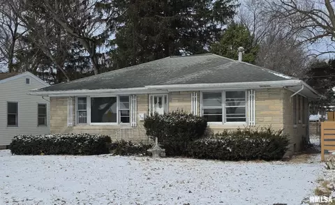 Exterior - 1713 W Iles Ave, Springfield, IL 62704 photo 1 of 1