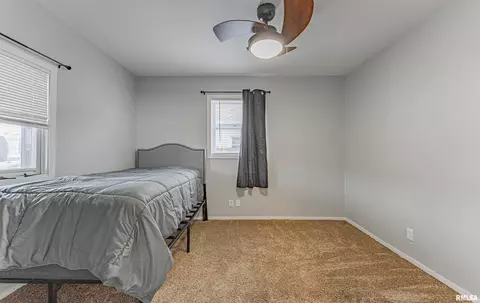Bedroom - 1106 N Kickapoo St, Lincoln, IL 62656 photo 1 of 8