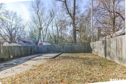 1129 N Virginia Ave, Springfield, IL 62702 photo 30