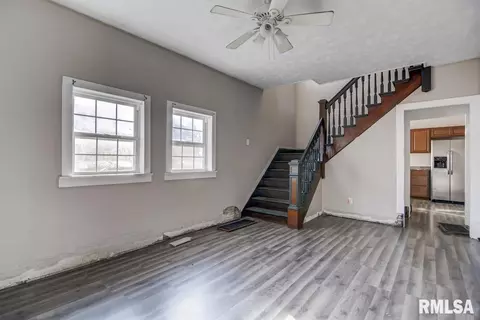 1129 N Virginia Ave, Springfield, IL 62702 photo 3