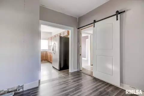 1129 N Virginia Ave, Springfield, IL 62702 photo 10