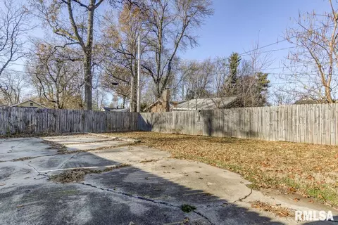 1129 N Virginia Ave, Springfield, IL 62702 photo 31