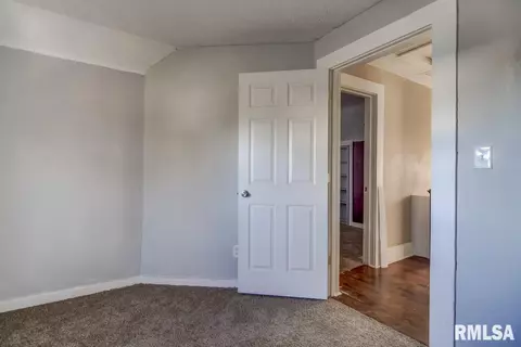 1129 N Virginia Ave, Springfield, IL 62702 photo 23