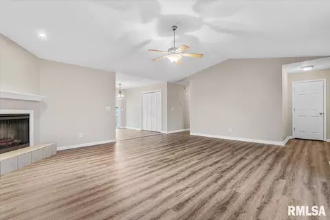 Other - 109 Argenta Dr, Springfield, IL 62703 photo 4 of 8