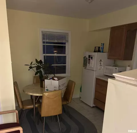 Kitchen - 2623 S 5th St, Springfield, IL 62703 photo 2 of 2