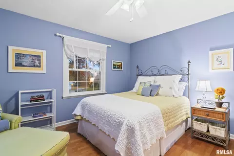 Bedroom - 2201 Lindsay Rd, Springfield, IL 62704 photo 9 of 9
