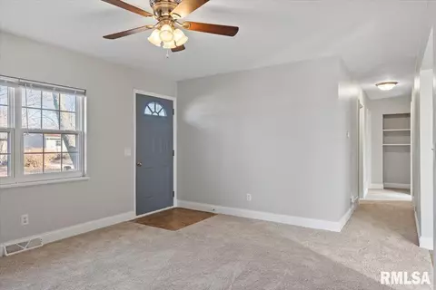 Entry Way - 2436 E Griffiths Ave, Springfield, IL 62702 photo 1 of 5