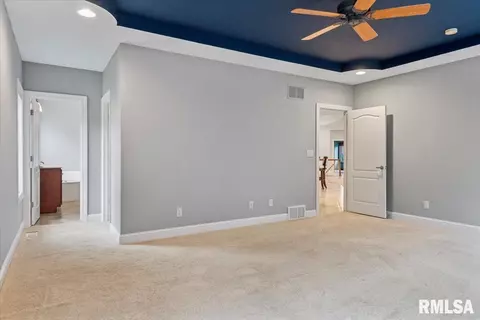 Bedroom - 6201 Abercromby Dr, Springfield, IL 62711 photo 3 of 14