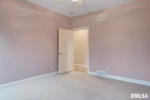 Bedroom - 6201 Abercromby Dr, Springfield, IL 62711 photo 7 of 14