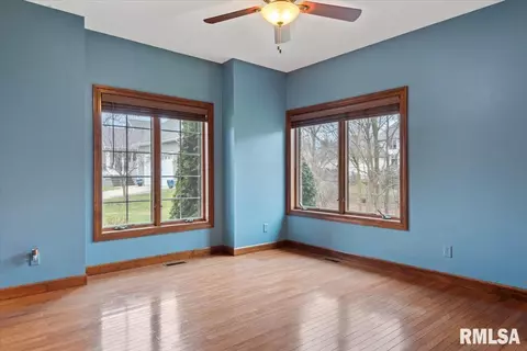 Bedroom - 6201 Abercromby Dr, Springfield, IL 62711 photo 5 of 14