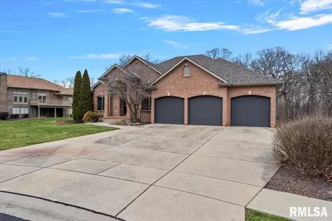 Exterior - 6201 Abercromby Dr, Springfield, IL 62711 photo 3 of 6